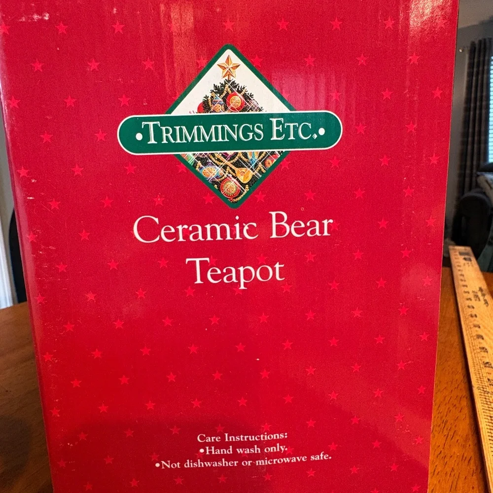 Vintage Ceramic Bear Teapot Excellent Condition